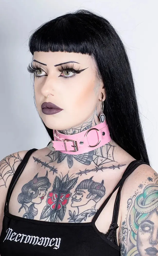 Belt It Out Choker | Pink