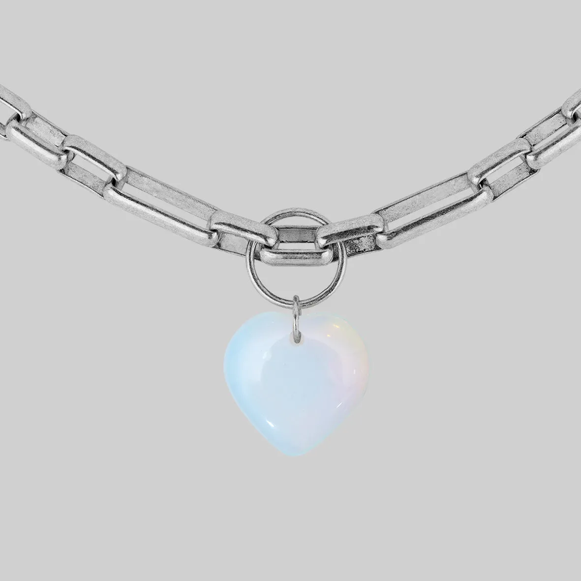 GLOBULAR. Chunky Link Chain Opalite Heart Collar - Silver