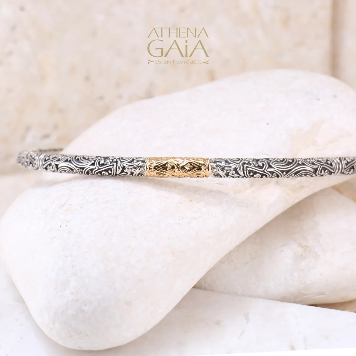 Meadow Breeze Single Accent Bangle Bracelet