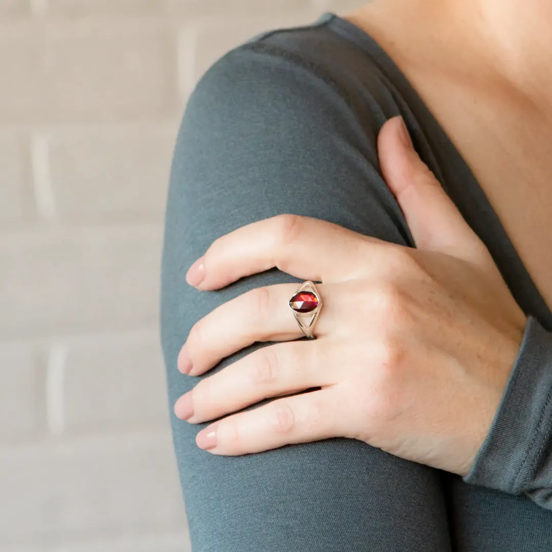 Rhodolite Garnet Cleo Ring